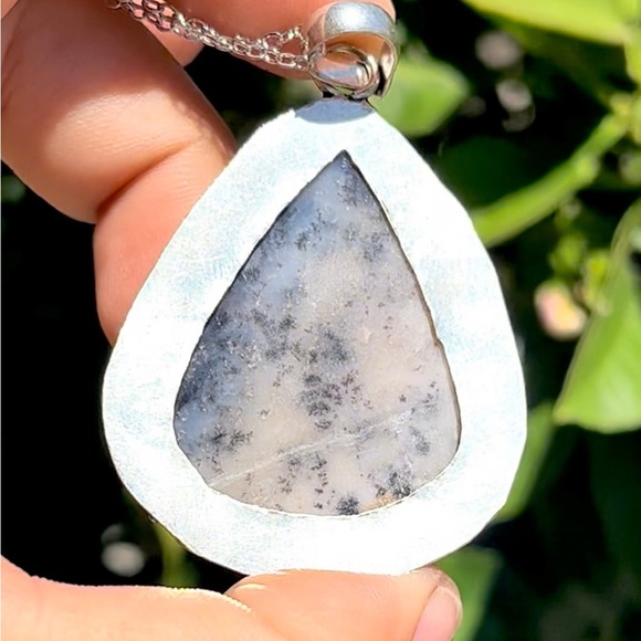 Dendritic Opal Necklace - Picture 4 of 5